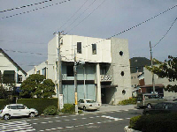 下田市立図書館